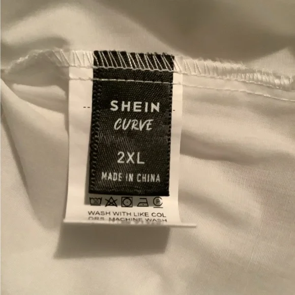SHEIN CURVE 2XL Classic Button Front Blouse NWOT - Picture 5 of 7